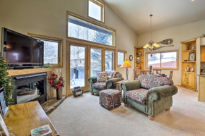 Frisco Townhome with Hot Tub - 10 Mi to Breckenridge
